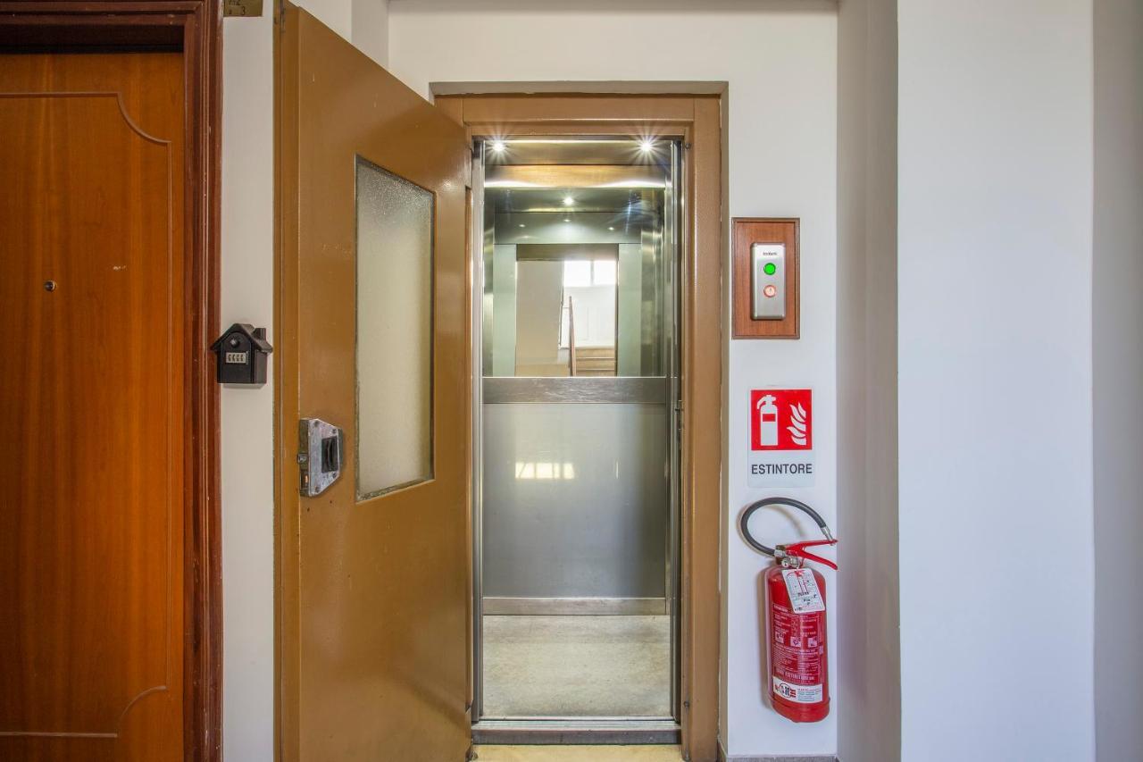 Apartamento House 03 *